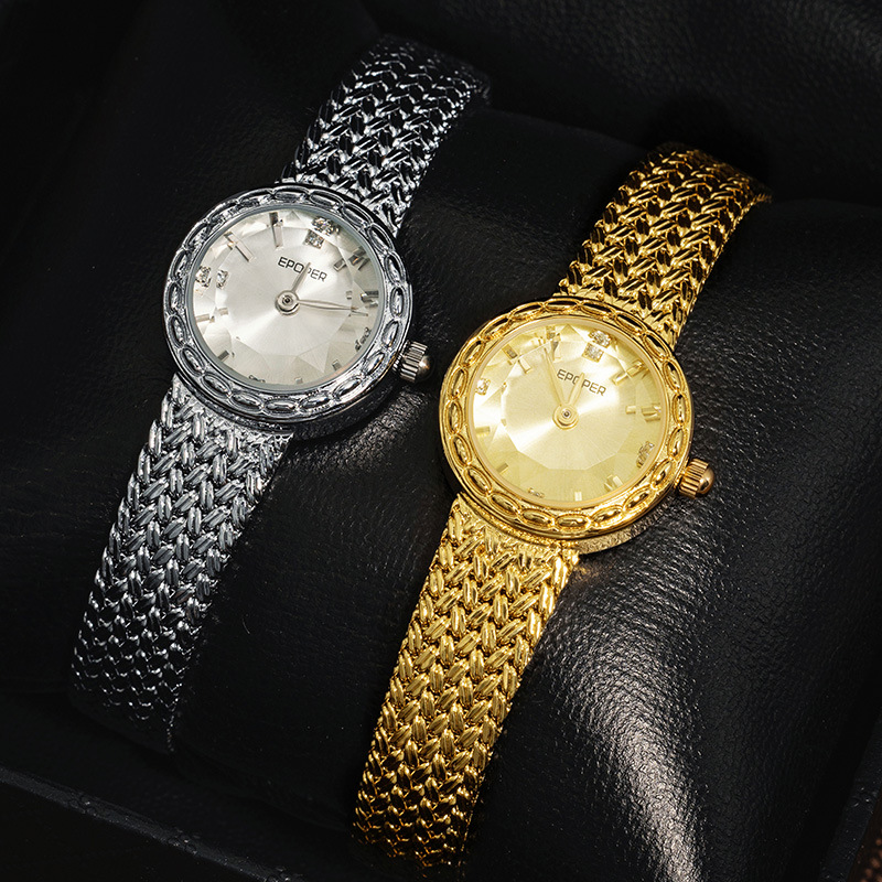 Luxury Watch Value - ساعة أذن قمح على الطراز القديم،