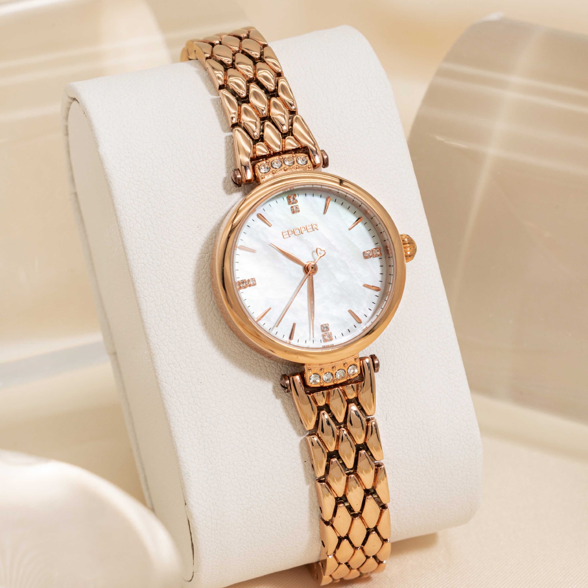 Luxury Watch Value - ساعة جديدة أنيقة وفاخرة، تصميم عالي