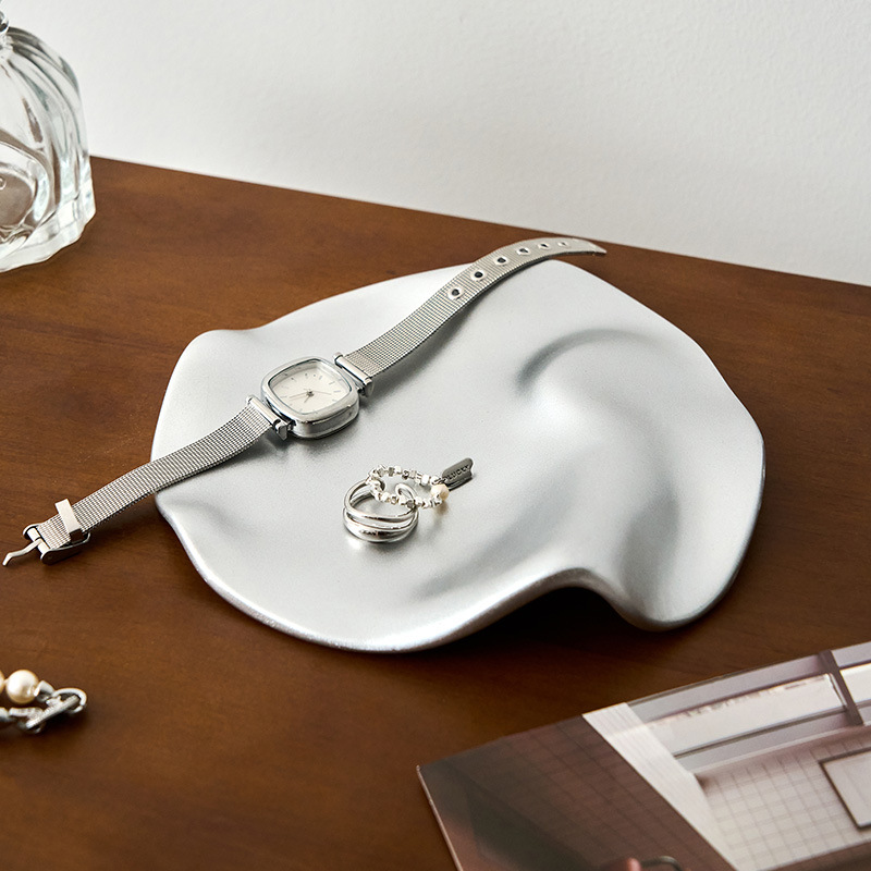 صينية تخزين مجوهرات بتصميم فاخ - مراجعة Table Watch Luxury وسعره
