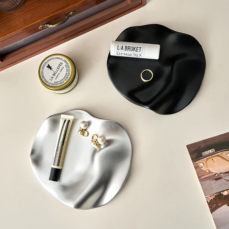 صينية تخزين مجوهرات بتصميم فاخ - مراجعة Table Watch Luxury وسعره