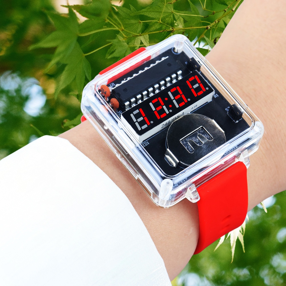 مجموعة إلكترونية لساعة LED يمك - مراجعة Regulator Display Watch وسعره