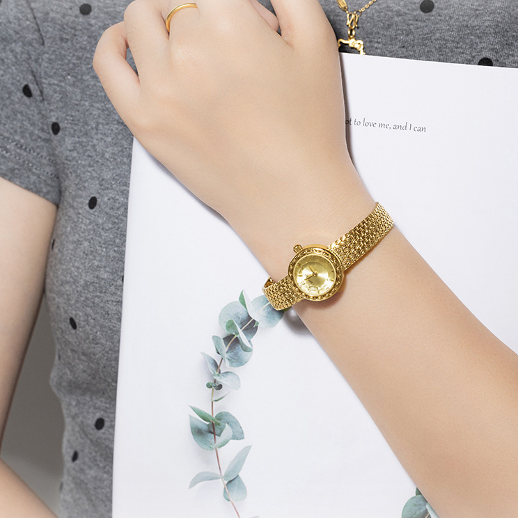 ساعة أذن قمح على الطراز القديم - مراجعة Luxury Watch Value وسعره