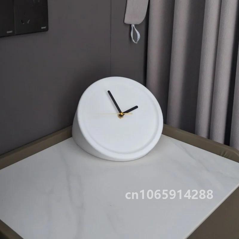8 بوصة ركن ساعات الحائط الحد ا - مراجعة Luxury Watch House وسعره
