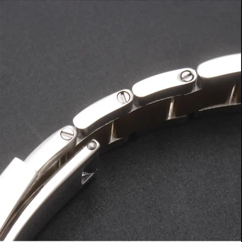 904 الفولاذ المقاوم للصدأ حزام - مراجعة Luxury Watch Class وسعره
