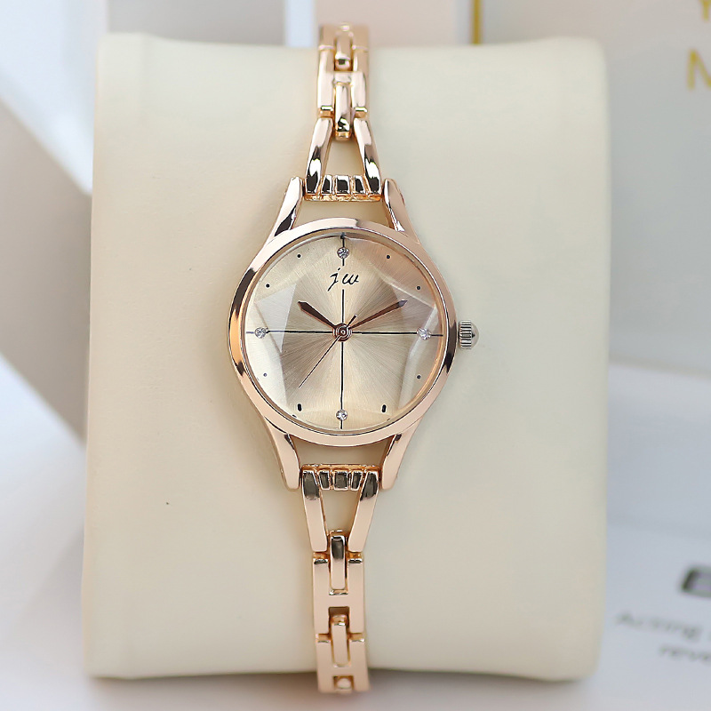 سوار ساعة للنساء أنيقة الذهب ا - مراجعة Luxury Watch Girl وسعره