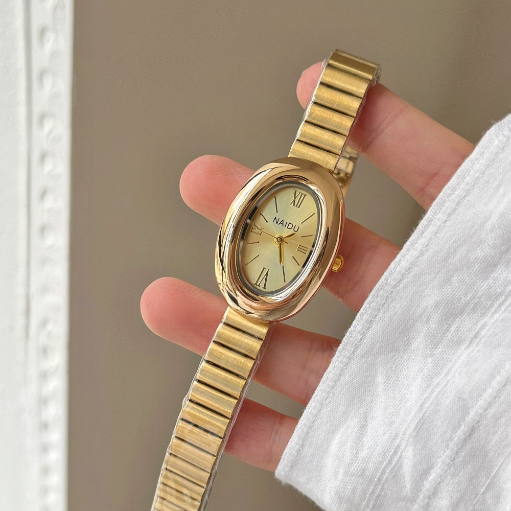 العلامة التجارية الفاخرة الذهب - مراجعة Luxury Watch Girl وسعره