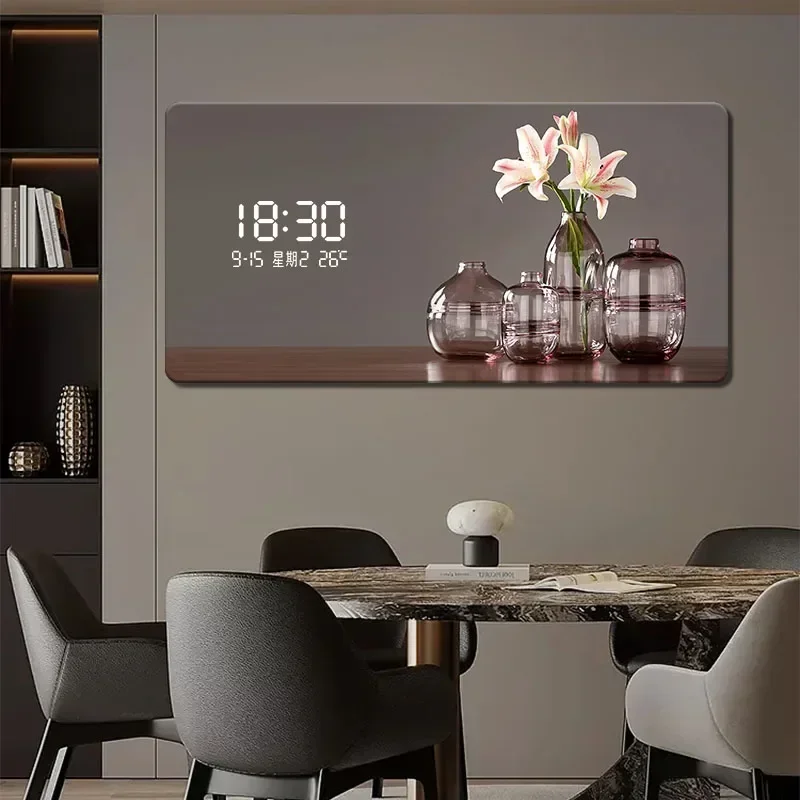 ساعة حائط ذات شاشة رقمية فنية  - مراجعة Luxury Watch House وسعره