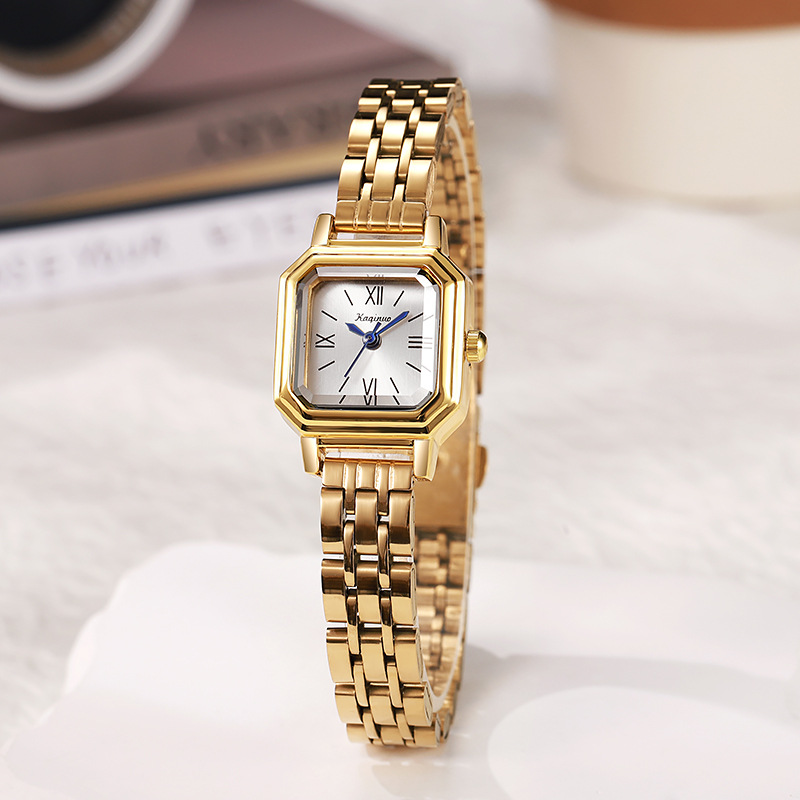 موضة الطلب الصغير المرأة ساعة  - مراجعة Luxury Watch Casio وسعره