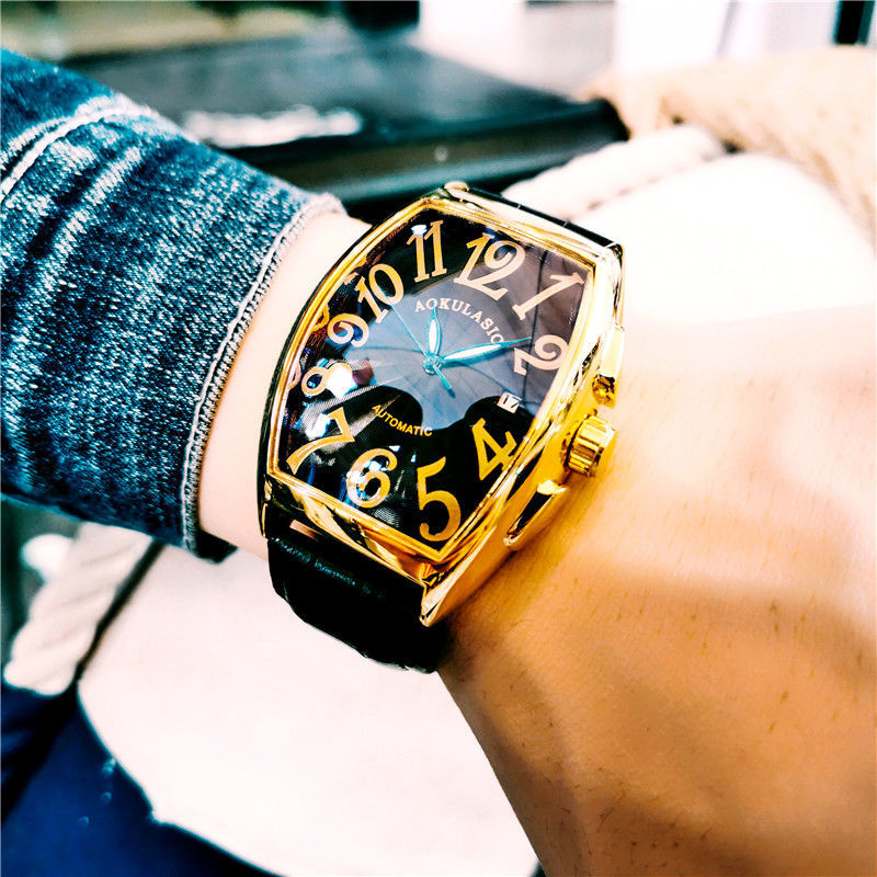 ساعة رجالية ميكانيكية فاخرة، س - مراجعة Luxury Watch Value وسعره