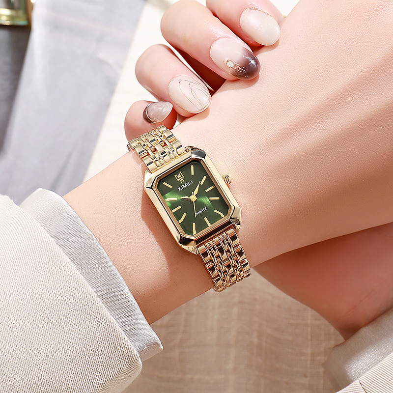ساعات نسائية فاخرة موضة مستطيل - مراجعة Luxury Watch Straps وسعره