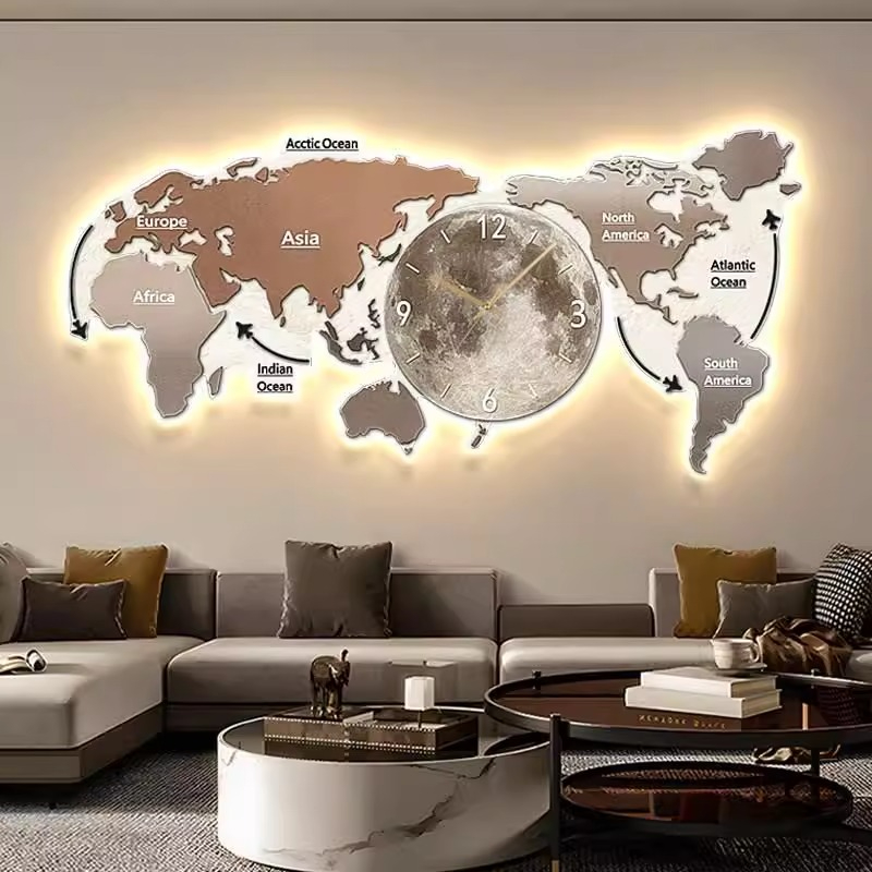ساعة حائط مضيئة بتصميم خريطة ا - مراجعة Luxury Watch House وسعره