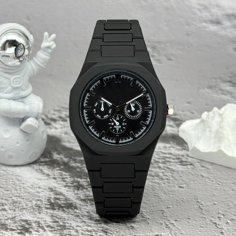 ساعة يد رجالية ونسائية من مارك - مراجعة Luxury Watch Wallpaper وسعره